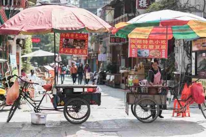 角色再生：果冻传媒数字替身技术初探