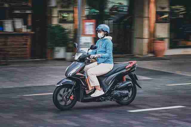 爆款合集:蘑菇视频模特翻车现场,观众表示难以接受